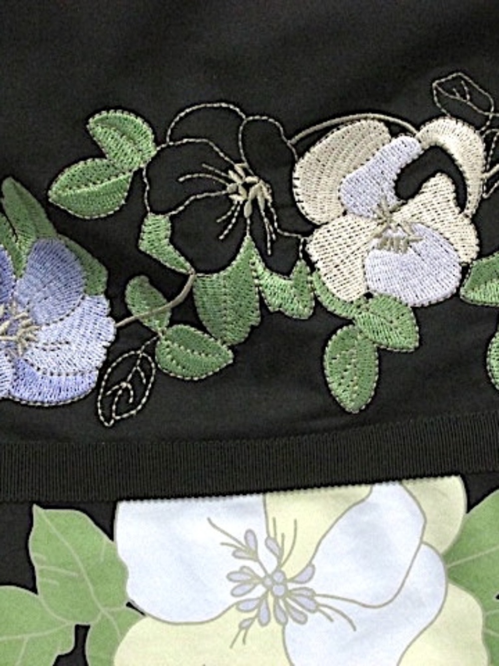 Ann Taylor LOFT NWOT Strapless Navy Floral Embroidered Fit & Flare Dress, Size 4 - Picture 4 of 8